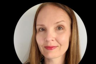 Kaisa Luukkanen Leijona työvaatteet