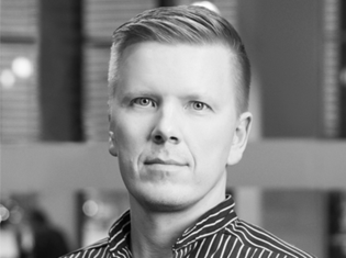 Toimitusjohtaja Mika Väänänen