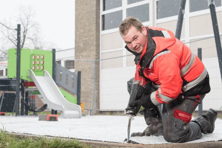 Fristads werkkleding gedragen door Griekspoor medewerker