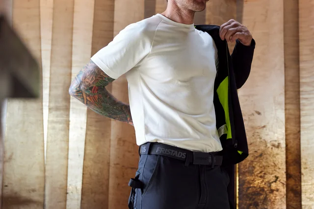 Dual Products Mobile Right Image