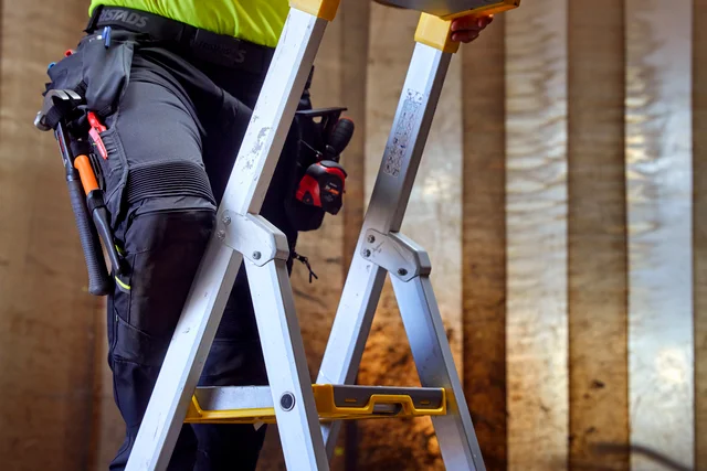 Dual Products Mobile Right Image