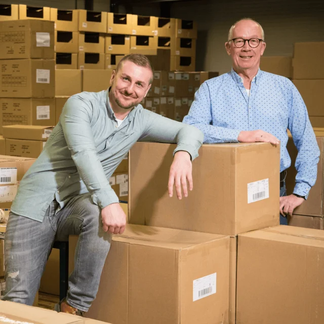 Jan en Erik in het Fristads warehouse in Breda
