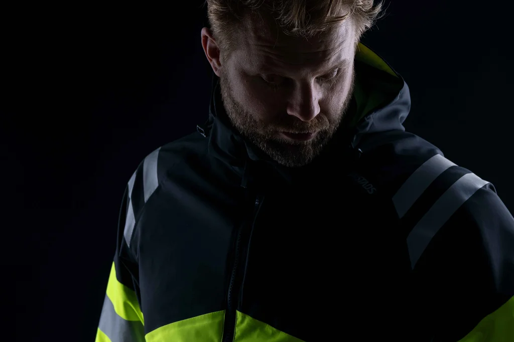 Dual Products Left Image