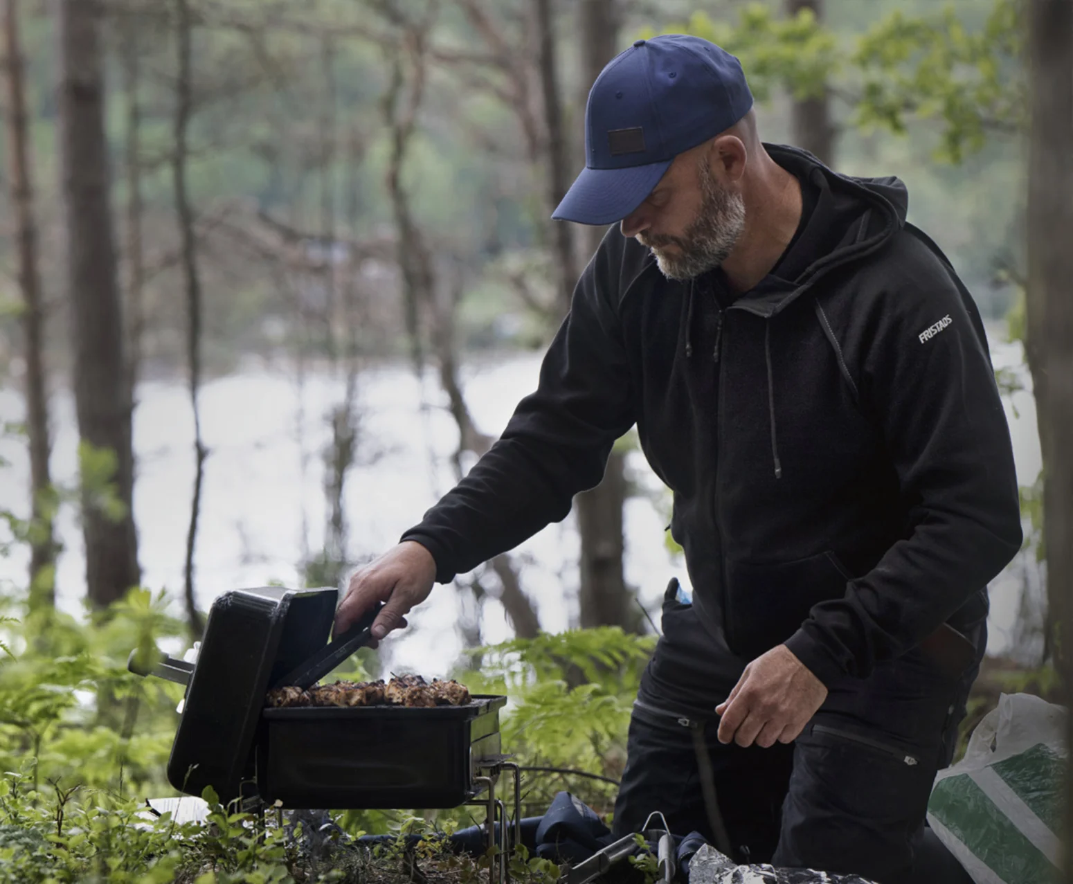 arbetsbyxa_fristads_keps_mobil