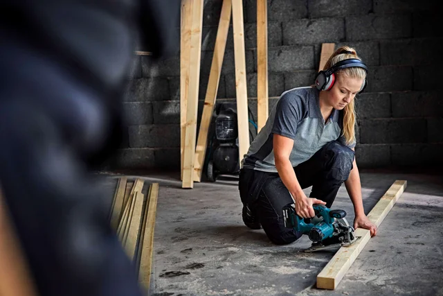 Dual Products Mobile Right Image