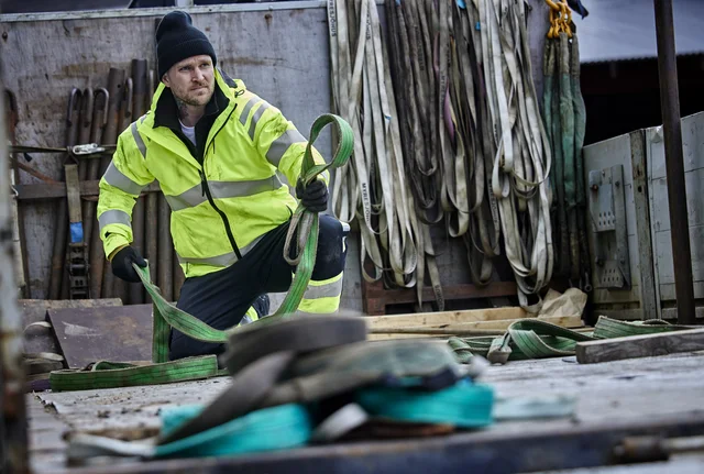 Dual Products Mobile Right Image