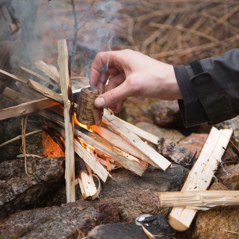 Tulenteko-opas Fristads retkeily