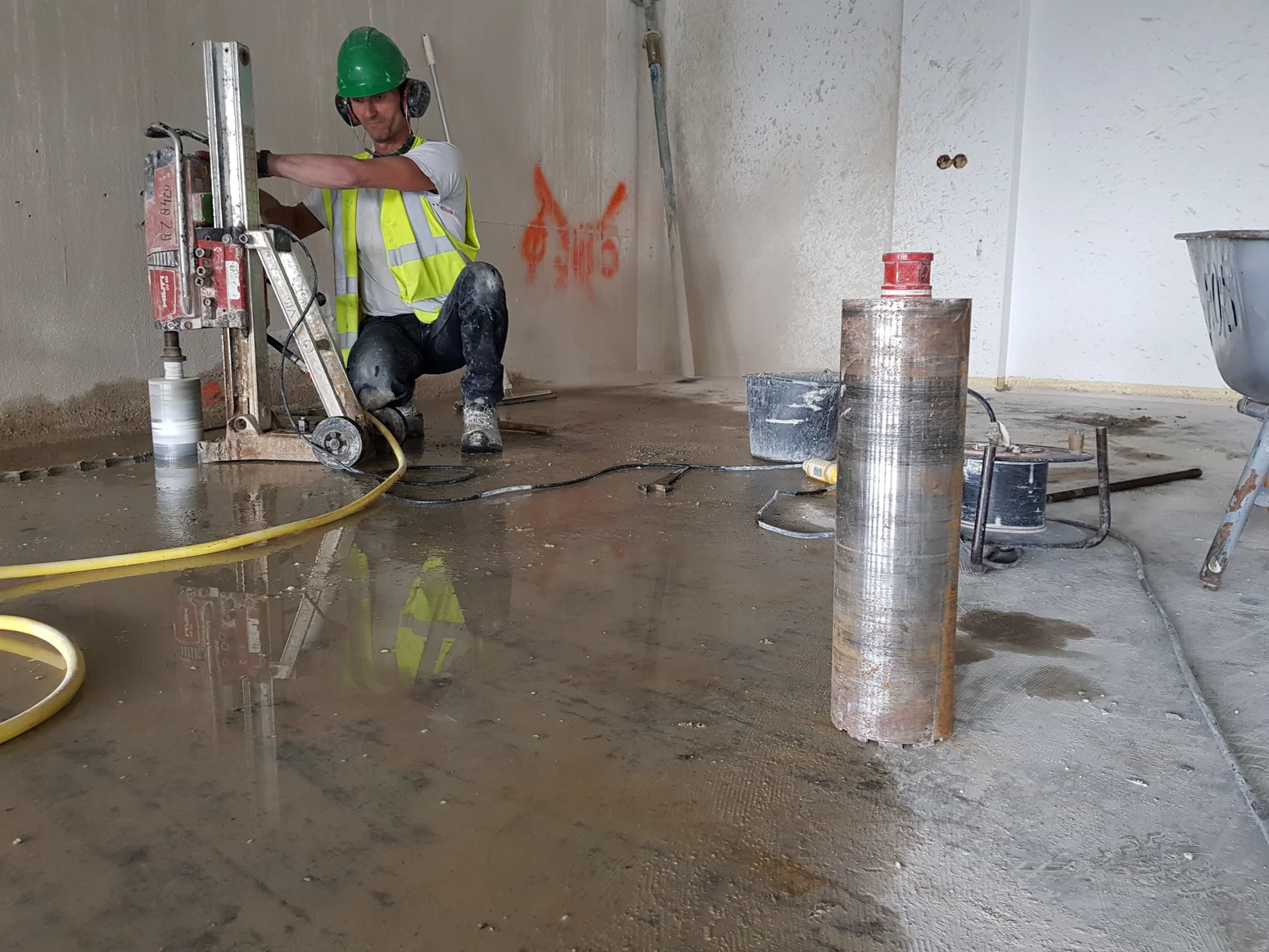 Vis Groep aan het werk in Fristads werkkleding