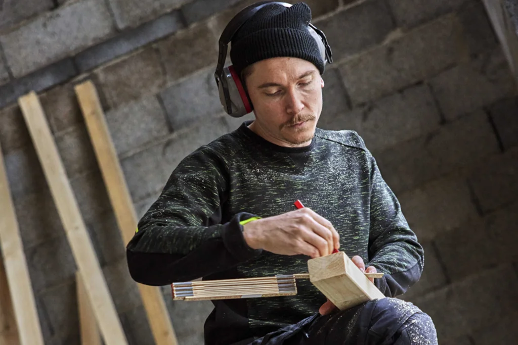 Dual Products Right Image