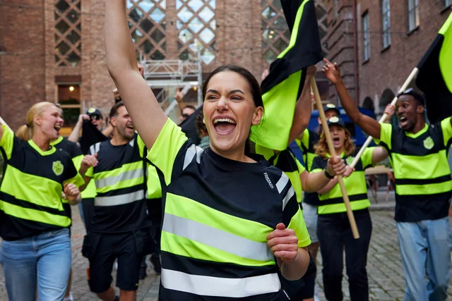 Dual Products Mobile Right Image