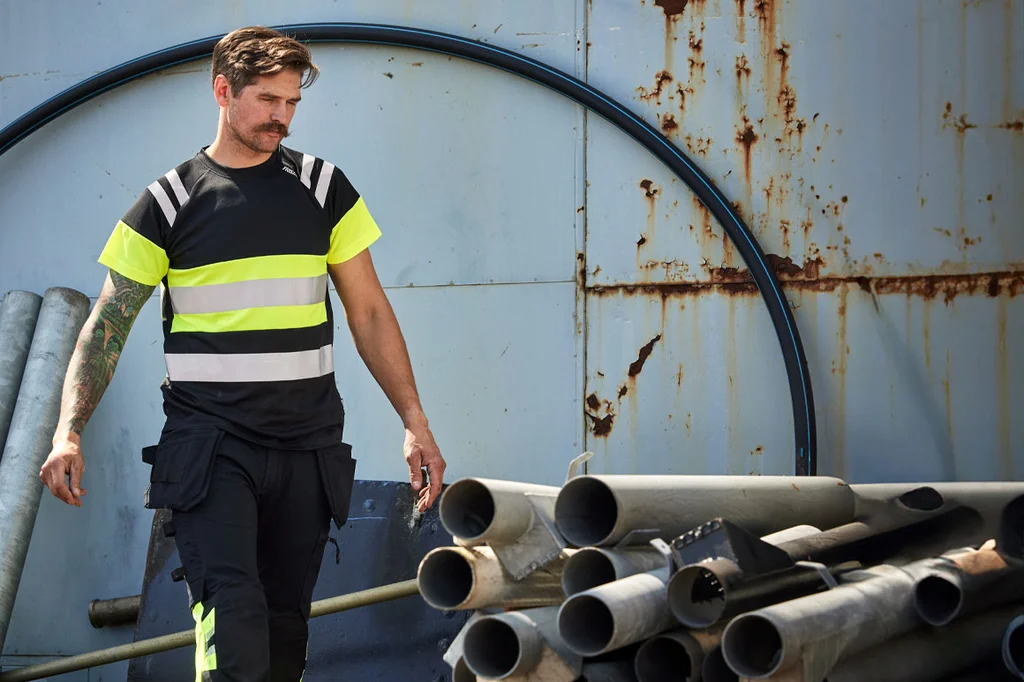 Dual Products Left Image