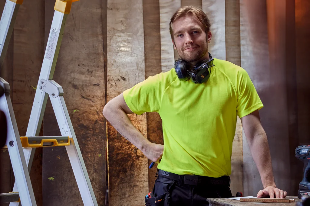 Dual Products Left Image